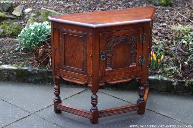 Image 8 of OLD CHARM OAK CABINET CANTED HALL TABLE CUPBOARD SIDEBOARD