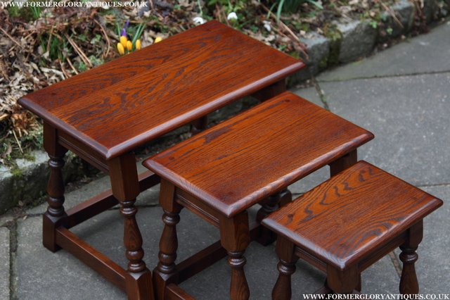 Image 19 of OLD CHARM NEST OF THREE TUDOR OAK COFFEE SIDE END TABLES