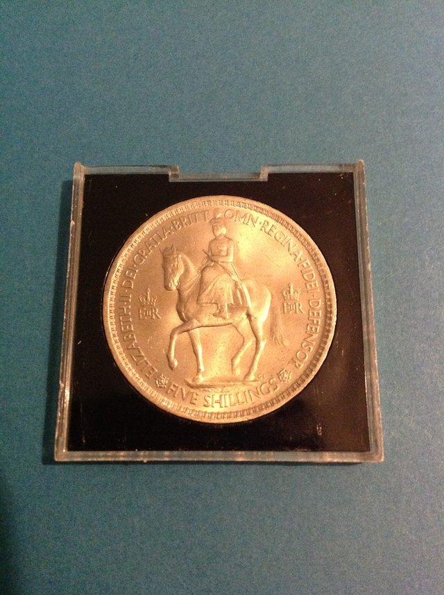 Preview of the first image of 1953 QUEEN ELIZABETH II CROWN..