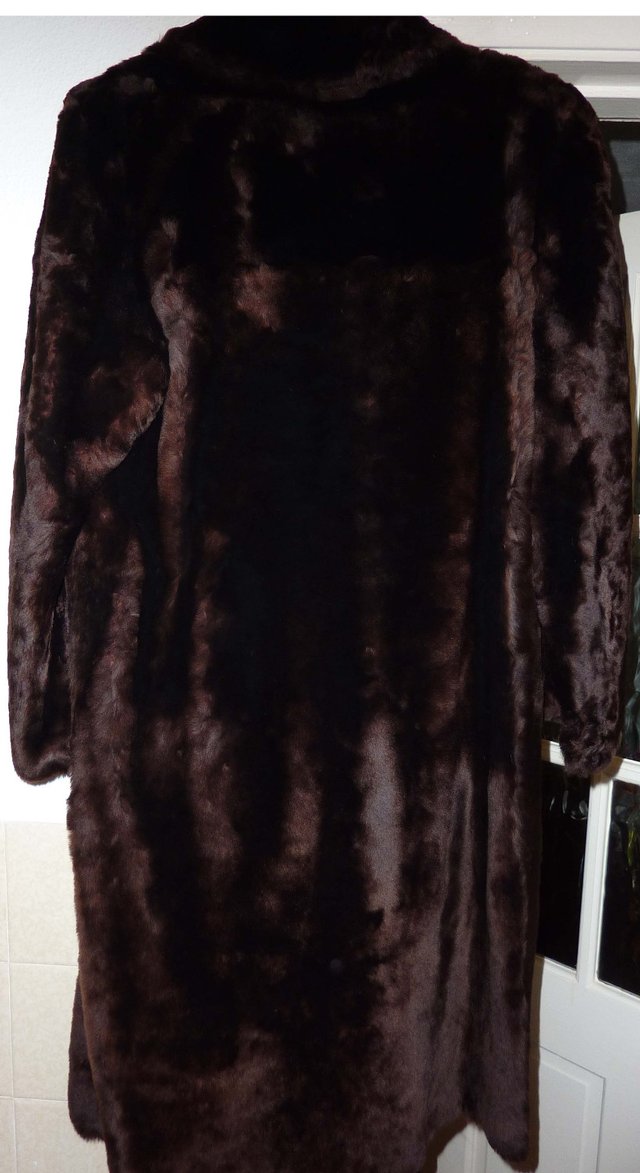 Preview of the first image of BEAVER FUR COAT.