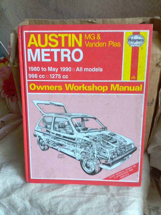 Preview of the first image of Austin Metro Haynes Workshop Manual.