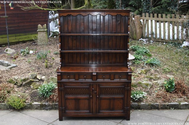 Preview of the first image of TITCHMARSH AND GOODWIN SOLID OAK DRESSER SIDEBOARD CUPBOARD.