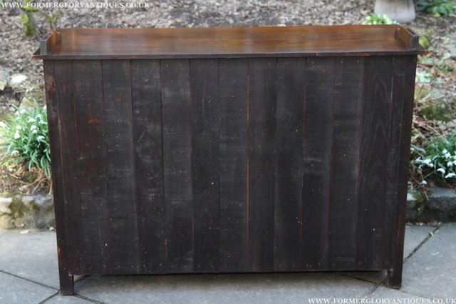 Image 15 of TITCHMARSH AND GOODWIN SOLID OAK DRESSER SIDEBOARD CUPBOARD