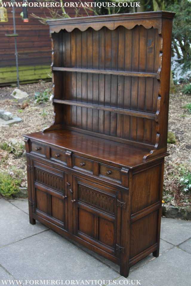 Image 24 of TITCHMARSH AND GOODWIN SOLID OAK DRESSER SIDEBOARD CUPBOARD