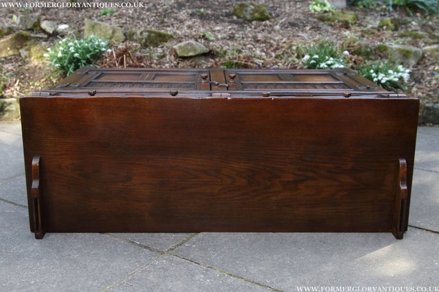 Image 29 of TITCHMARSH AND GOODWIN SOLID OAK DRESSER SIDEBOARD CUPBOARD