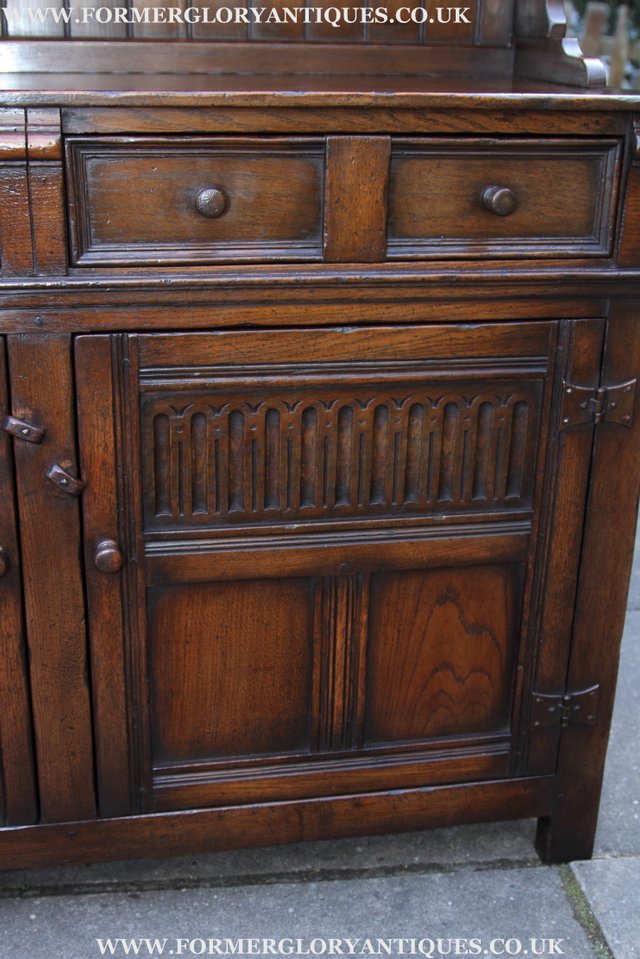 Image 33 of TITCHMARSH AND GOODWIN SOLID OAK DRESSER SIDEBOARD CUPBOARD