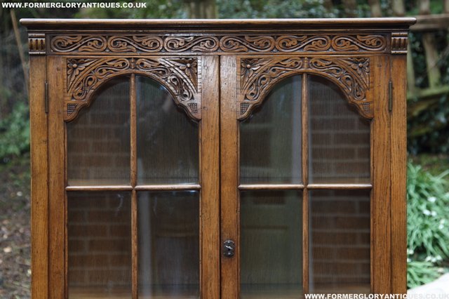 Image 24 of TITCHMARSH GOODWIN STYLE BOOKCASE DISPLAY CABINET CUPBOARD