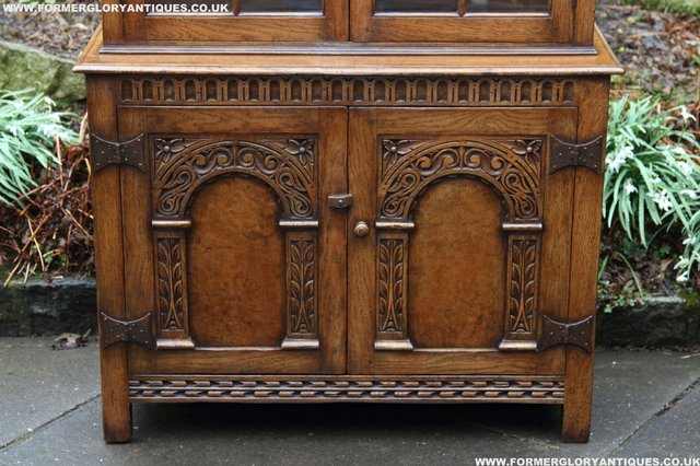Image 44 of TITCHMARSH GOODWIN STYLE BOOKCASE DISPLAY CABINET CUPBOARD
