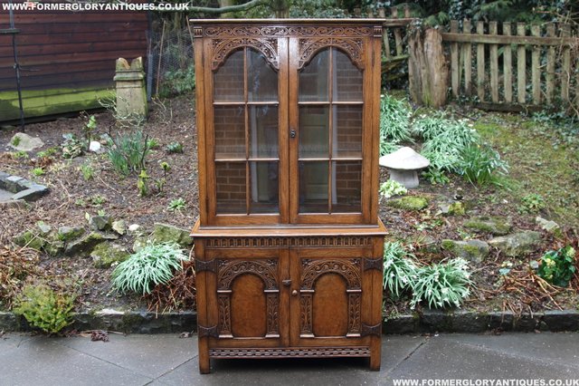 Image 45 of TITCHMARSH GOODWIN STYLE BOOKCASE DISPLAY CABINET CUPBOARD