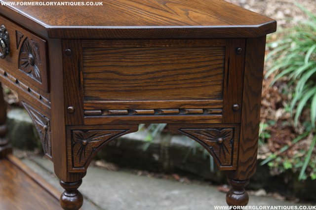 Image 17 of OLD CHARM LIGHT OAK COFFEE LAMP HALL CANTED CONSOLE TABLE