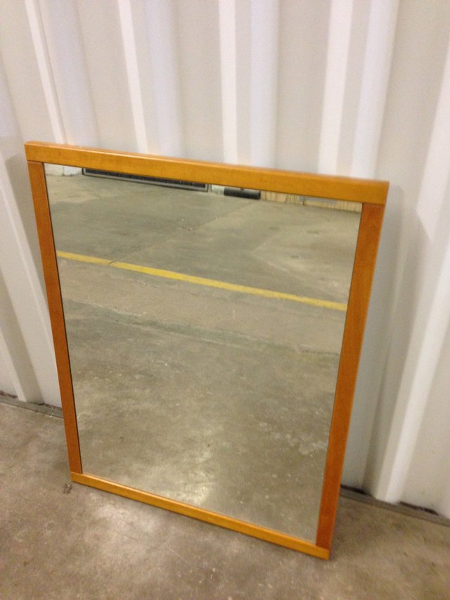 Preview of the first image of RECTANGULAR MIRROR.