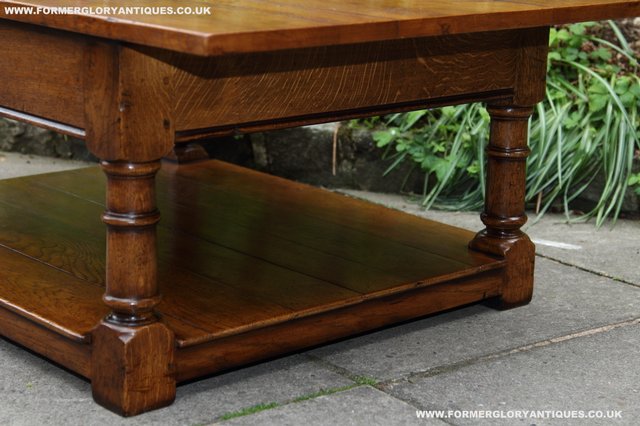 Image 6 of TITCHMARSH GOODWIN STYLE OAK POTBOARD SIDE END COFFEE TABLE