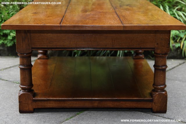 Image 25 of TITCHMARSH GOODWIN STYLE OAK POTBOARD SIDE END COFFEE TABLE