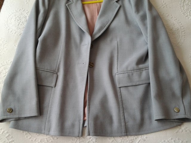 Image 2 of Wallis jacket