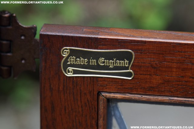 Image 9 of OLD CHARM TUDOR BROWN TV DVD HI-FI CD CABINET CUPBOARD STAND