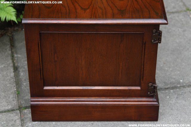Image 10 of OLD CHARM TUDOR BROWN TV DVD HI-FI CD CABINET CUPBOARD STAND