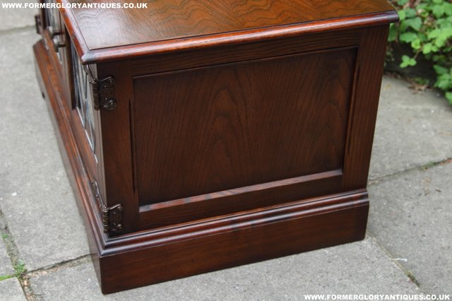 Image 17 of OLD CHARM TUDOR BROWN TV DVD HI-FI CD CABINET CUPBOARD STAND