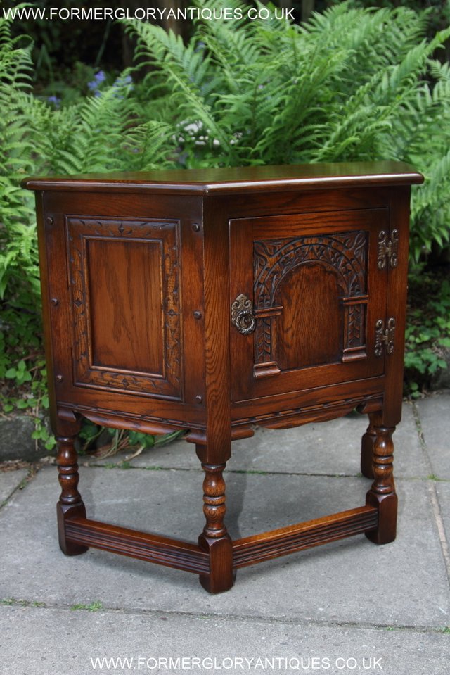 Image 21 of OLD CHARM OAK CABINET CANTED LAMP TABLE CUPBOARD SIDEBOARD