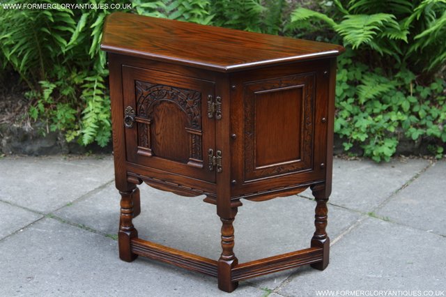 Image 29 of OLD CHARM OAK CABINET CANTED LAMP TABLE CUPBOARD SIDEBOARD