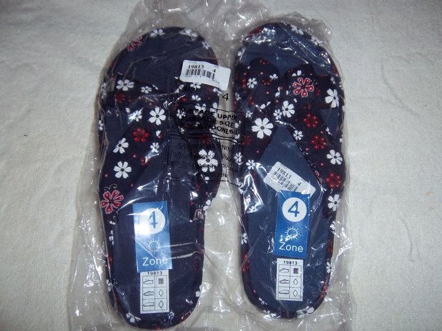Preview of the first image of Ladies Flip Flops.