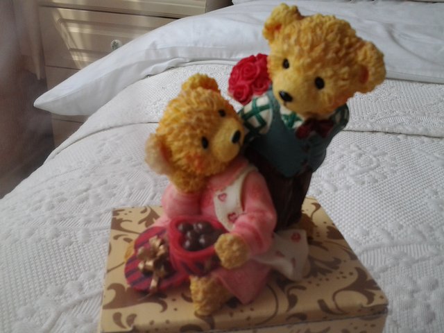 Preview of the first image of Avon Teddies.