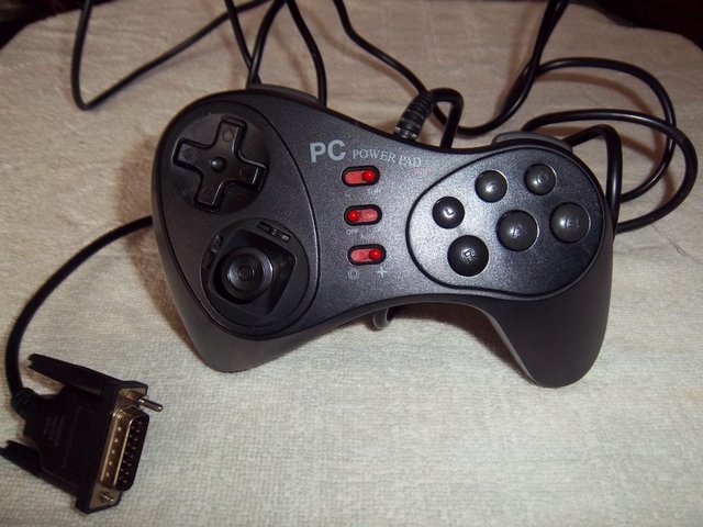 Preview of the first image of PC POWER pad pro joystick.