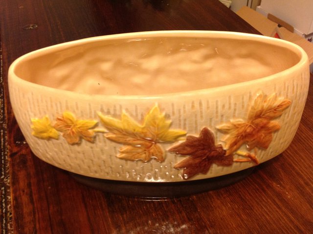 Preview of the first image of Vintage Sylvac Bowl/Planter.