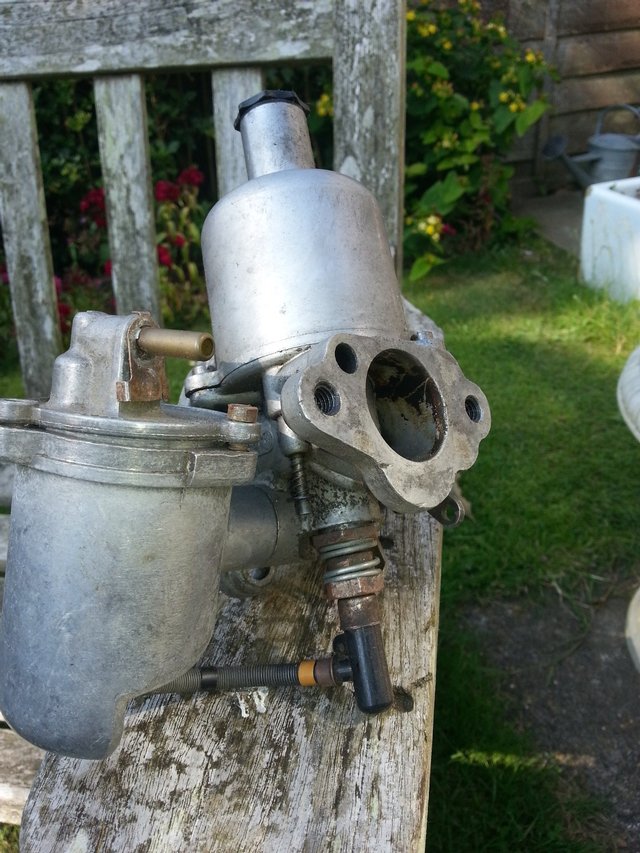 Preview of the first image of S.U. CARBURETTER..