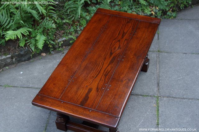 Image 14 of TITCHMARSH GOODWIN STYLE OAK OCCASIONAL COFFEE LAMP TABLE