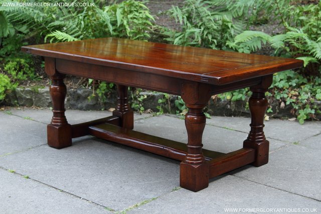 Image 15 of TITCHMARSH GOODWIN STYLE OAK OCCASIONAL COFFEE LAMP TABLE