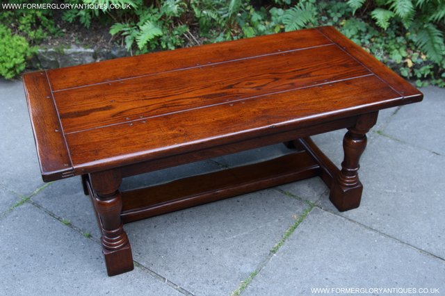 Image 24 of TITCHMARSH GOODWIN STYLE OAK OCCASIONAL COFFEE LAMP TABLE