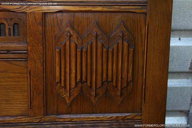 Image 17 of OLD CHARM CARVED LIGHT OAK BEDROOM DOUBLE BED HEADBOARD