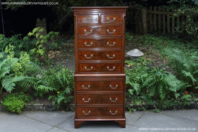 Image 4 of BEVAN FUNNELL MAHOGANY BURR WALNUT CHEST ON CHEST OF DRAWERS