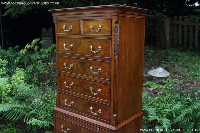 Image 35 of BEVAN FUNNELL MAHOGANY BURR WALNUT CHEST ON CHEST OF DRAWERS