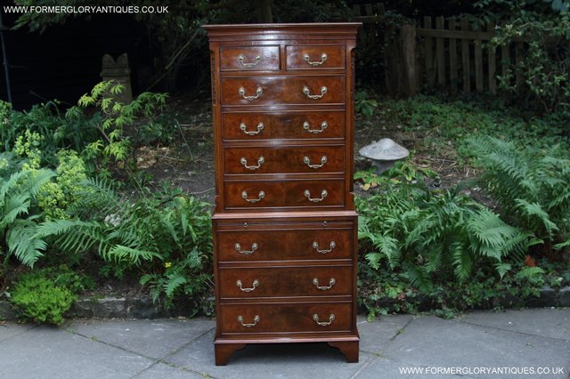 Image 39 of BEVAN FUNNELL MAHOGANY BURR WALNUT CHEST ON CHEST OF DRAWERS