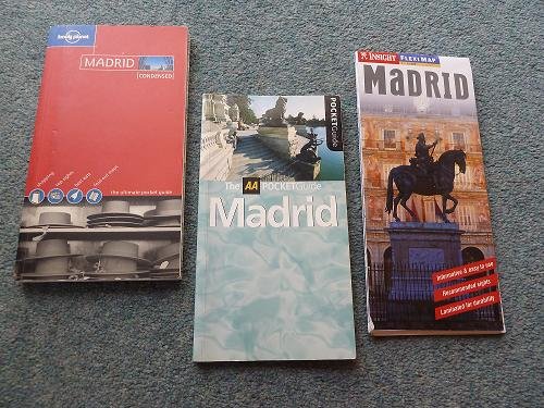 Preview of the first image of 2 x POCKET GUIDE BOOKS & MAP FOR MADRID.