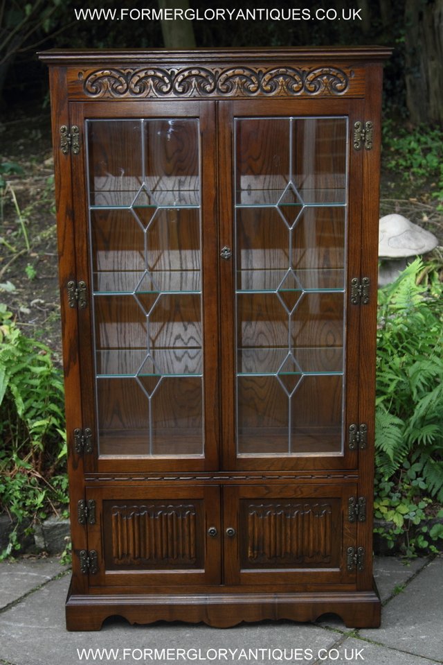 Image 19 of OLD CHARM LIGHT OAK CHINA DISPLAY CABINET CUPBOARD BOOKCASE
