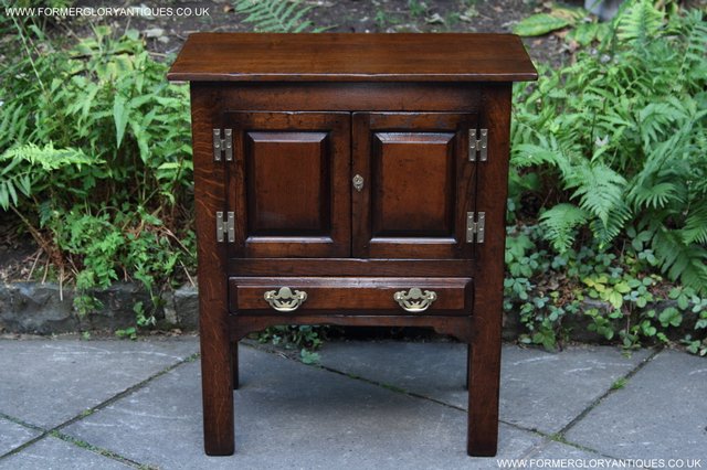 Image 22 of TITCHMARSH & GOODWIN SOLID OAK CABINET CUPBOARD HALL TABLE