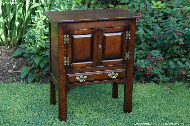 Image 28 of TITCHMARSH & GOODWIN SOLID OAK CABINET CUPBOARD HALL TABLE