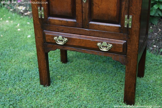 Image 37 of TITCHMARSH & GOODWIN SOLID OAK CABINET CUPBOARD HALL TABLE