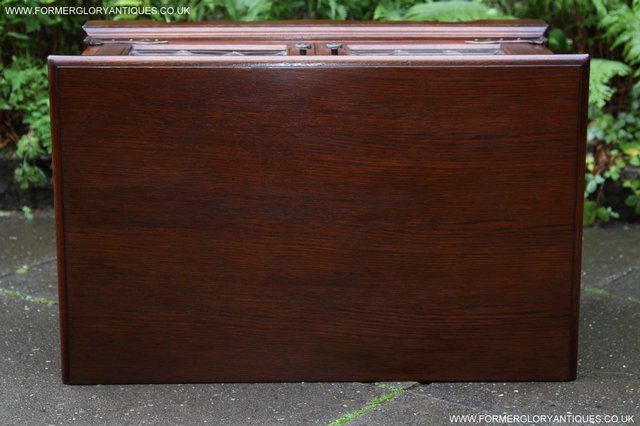 Image 7 of OLD CHARM TUDOR BROWN OAK TV CABINET CUPBOARD TABLE STAND
