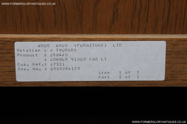 Image 12 of OLD CHARM LIGHT OAK CORNER T V STAND TABLE DVD CD CABINET