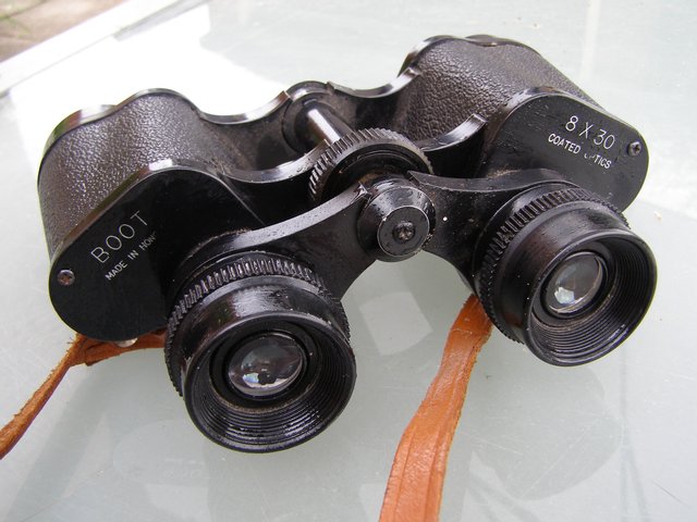Image 2 of Boots 8 x 30 Binoculars (Incl P&P)
