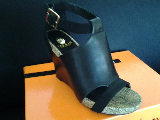 Image 2 of River Island Black Wedged