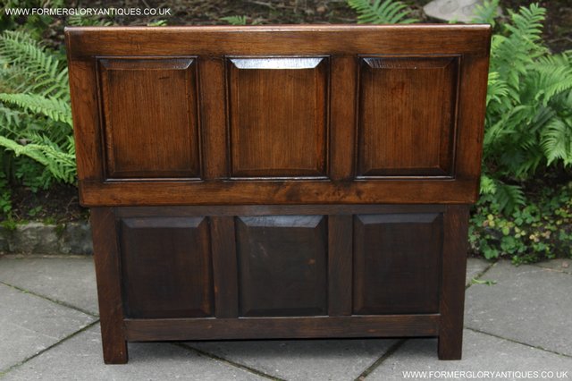 Image 5 of A TITCHMARSH GOODWIN STYLE OAK BLANKET CHEST LOG BOX COFFER