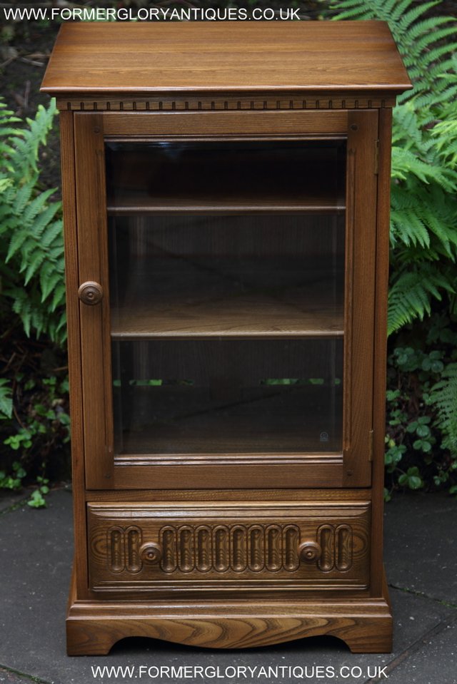 Preview of the first image of ERCOL GOLDEN DAWN HI FI MUSIC DVD CD CABINET STAND TABLE.