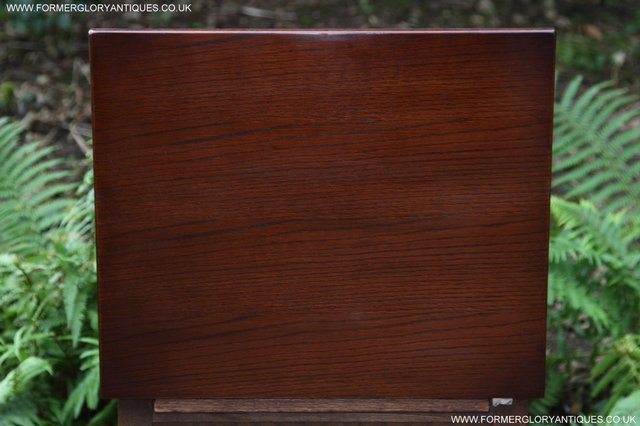 Image 34 of OLD CHARM OAK TV HI FI CABINET CUPBOARD TABLE STAND BOOKCASE