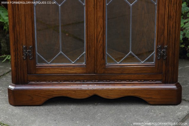 Image 10 of OLD CHARM STYLE OAK CORNER DISPLAY CABINET LAMP PHONE TABLE