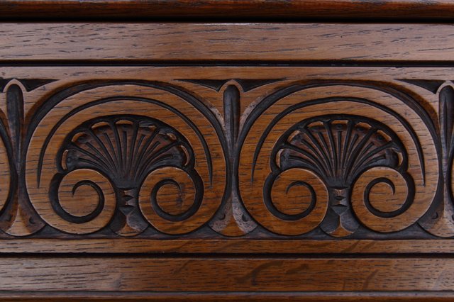 Image 11 of TITCHMARSH GOODWIN STYLE OAK HALL LAMP PHONE TABLE SIDEBOARD