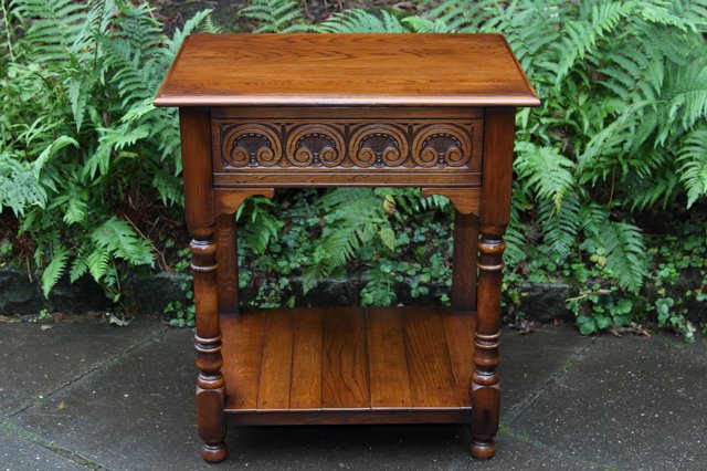 Image 14 of TITCHMARSH GOODWIN STYLE OAK HALL LAMP PHONE TABLE SIDEBOARD